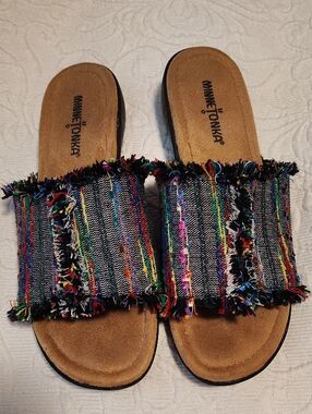 Minnetonka Multicolor Woven Fringe Slide Sandals - Tan Footbed